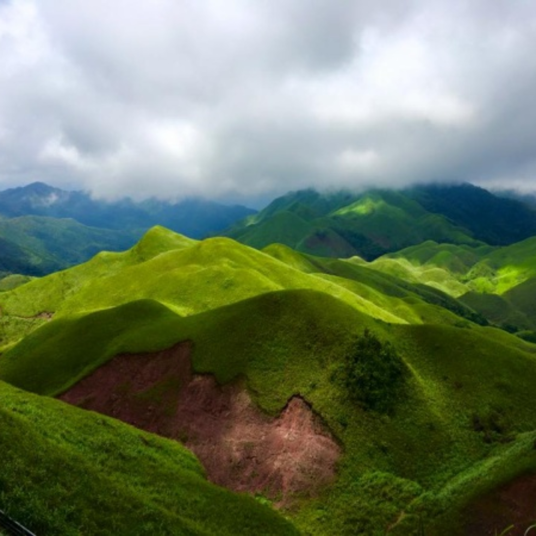 NORTHEAST VIETNAM CYCLING DISCOVERY MONG CAI - BINH LIEU - TIEN YEN 4 DAYS